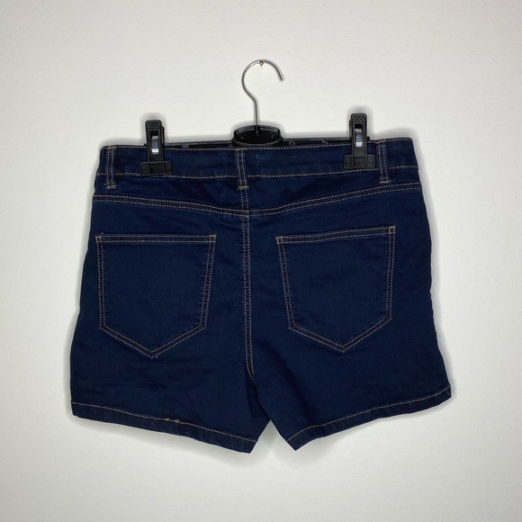 Jean shorts - Picture 2 of 2